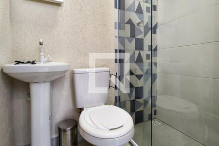 Casa para alugar com 80m², 3 quartos e 6 vagasBanheiro 1