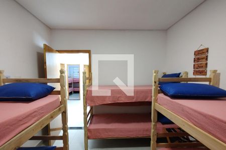 Casa para alugar com 80m², 3 quartos e 6 vagasQuarto 3