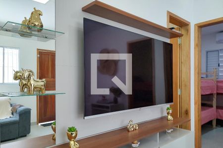 Casa para alugar com 80m², 3 quartos e 6 vagasSala