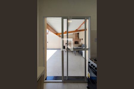 Casa para alugar com 80m², 3 quartos e 6 vagasCozinha