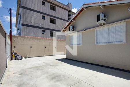 Casa para alugar com 80m², 3 quartos e 6 vagasGaragem