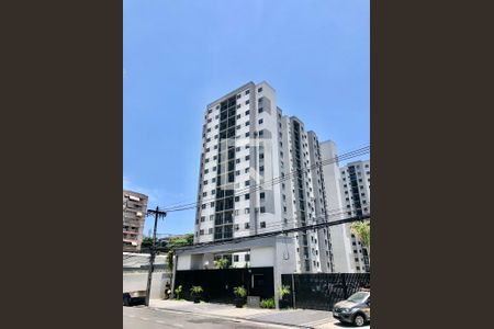Apartamento à venda com 45m², 2 quartos e sem vaga Apartamento à venda com 45m², 2 quartos e sem vagaFachada e portaria