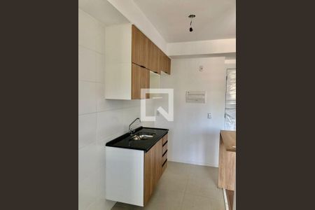 Cozinha de apartamento para alugar com 2 quartos, 45m² em Cachambi, Rio de Janeiro