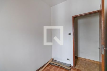 Quarto 2 de casa à venda com 4 quartos, 160m² em Parque São Domingos, São Paulo