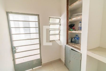 Casa à venda com 160m², 4 quartos e 2 vagasLavanderia