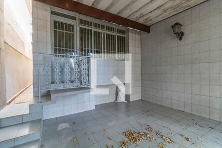 Casa à venda com 160m², 4 quartos e 2 vagasGaragem