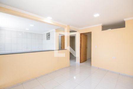 Sala de casa para alugar com 2 quartos, 50m² em Helena Maria, Osasco