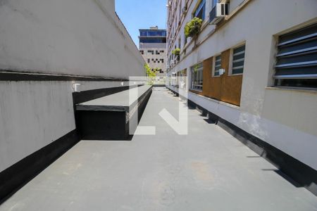 Apartamento para alugar com 72m², 2 quartos e 1 vagaÁrea Comum - Playground