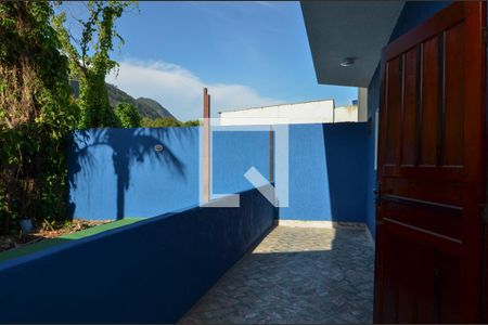 Apartamento para alugar com 75m², 1 quarto e sem vagaÁrea de Serviço