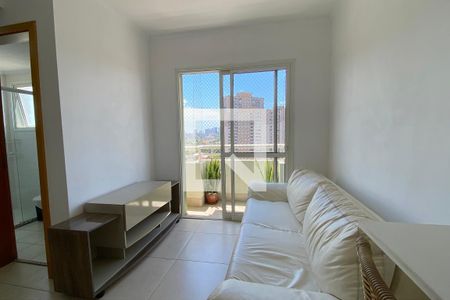 Sala de apartamento à venda com 2 quartos, 69m² em Jardim Tupanci, Barueri