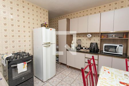 Casa à venda com 248m², 5 quartos e 3 vagas Casa à venda com 248m², 5 quartos e 3 vagasCasa 1 - cozinha