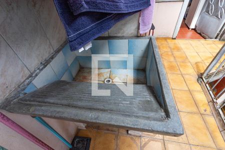 Casa à venda com 248m², 5 quartos e 3 vagas Casa à venda com 248m², 5 quartos e 3 vagasCasa 2 - área de serviço