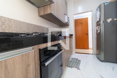 Apartamento à venda com 76m², 2 quartos e 1 vagaCozinha