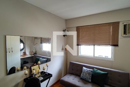 quarto 1 de apartamento para alugar com 2 quartos, 52m² em Pechincha, Rio de Janeiro