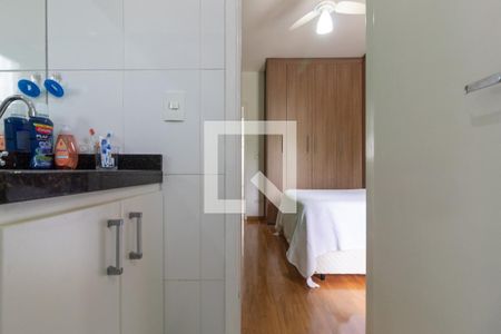 Casa de condomínio à venda com 75m², 2 quartos e 1 vaga Casa de condomínio à venda com 75m², 2 quartos e 1 vaga1 Suíte