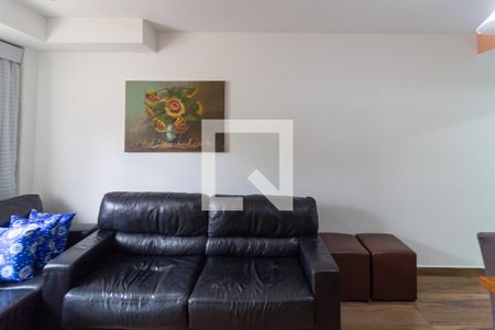 Sala  de casa de condomínio à venda com 2 quartos, 75m² em Vila Arriete, São Paulo