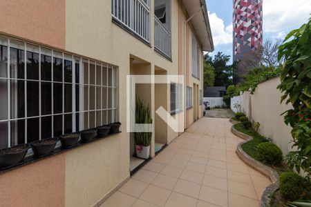 Casa de condomínio à venda com 75m², 2 quartos e 1 vaga Casa de condomínio à venda com 75m², 2 quartos e 1 vagaFachada interna