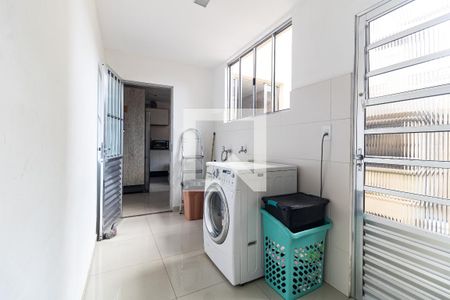 Apartamento à venda com 115m², 3 quartos e 1 vagaLavanderia