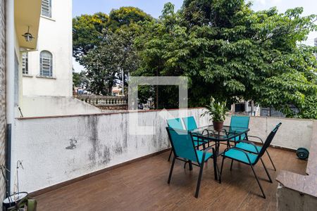 Apartamento à venda com 115m², 3 quartos e 1 vagaVaranda