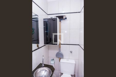 Lavabo de casa à venda com 1 quarto, 75m² em Vila Paranagua, São Paulo
