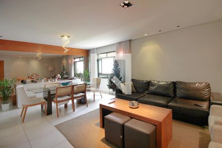 Sala de apartamento à venda com 4 quartos, 112m² em Funcionários, Belo Horizonte
