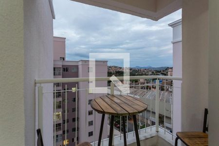 Varanda de apartamento à venda com 2 quartos, 56m² em Pompéia, Belo Horizonte