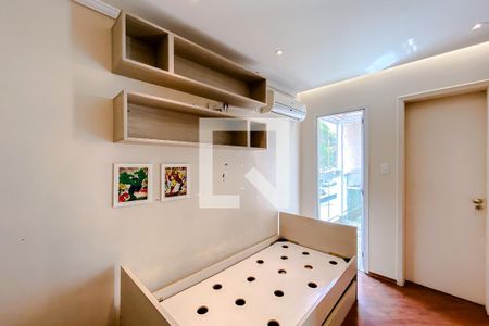 Casa à venda com 294m², 3 quartos e 4 vagasQuarto 1 - Suíte