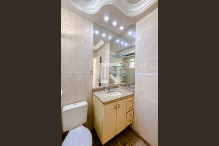 Casa à venda com 294m², 3 quartos e 4 vagasBanheiro da Suíte 3