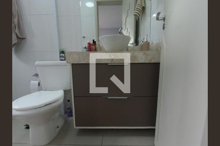 Apartamento à venda com 56m², 2 quartos e 1 vagaBanheiro da Suíte