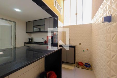 Casa de condomínio à venda com 210m², 4 quartos e 2 vagasÁrea de Serviço