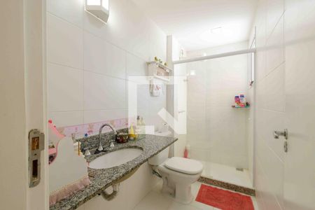 Casa de condomínio à venda com 210m², 4 quartos e 2 vagasBanheiro Suíte 3