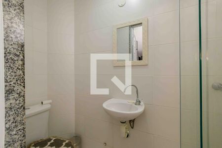 Casa de condomínio à venda com 210m², 4 quartos e 2 vagasBanheiro Social