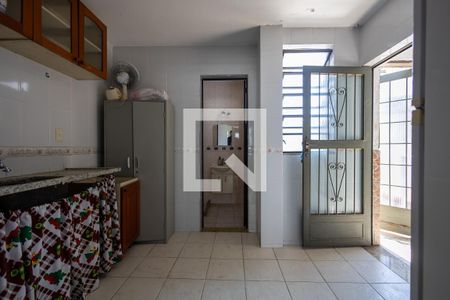 Casa de condomínio à venda com 200m², 4 quartos e sem vaga Casa de condomínio à venda com 200m², 4 quartos e sem vagaCozinha Terraço
