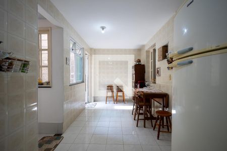 Casa de condomínio à venda com 200m², 4 quartos e sem vaga Casa de condomínio à venda com 200m², 4 quartos e sem vagaCozinha