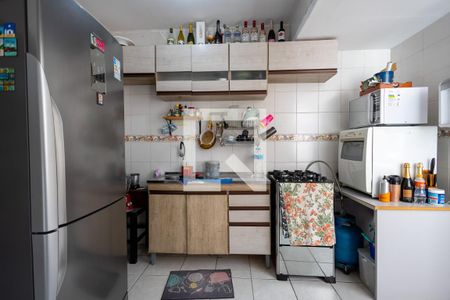 Casa de condomínio à venda com 200m², 4 quartos e sem vaga Casa de condomínio à venda com 200m², 4 quartos e sem vagaCozinha 2 2° Andar