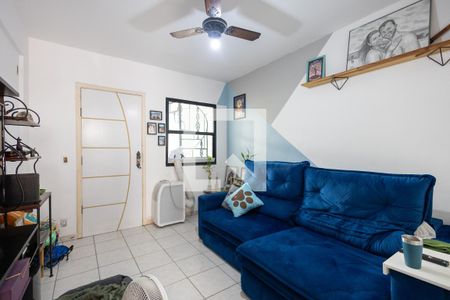 Casa de condomínio à venda com 200m², 4 quartos e sem vaga Casa de condomínio à venda com 200m², 4 quartos e sem vagaSala 2° Andar