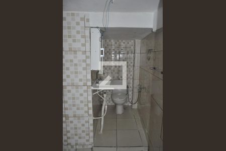 Apartamento para alugar com 65m², 2 quartos e sem vagaBanheiro