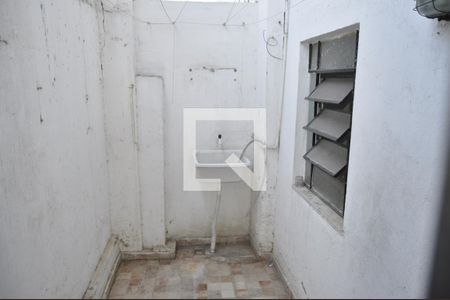 Apartamento para alugar com 65m², 2 quartos e sem vagaÁrea de ser