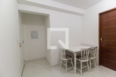 Sala de Jantar de apartamento para alugar com 1 quarto, 50m² em Empresarial 18 do Forte, Barueri