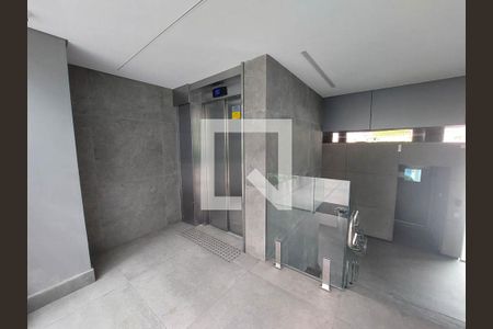 Apartamento à venda com 55m², 2 quartos e 2 vagas Apartamento à venda com 55m², 2 quartos e 2 vagasHall de entrada