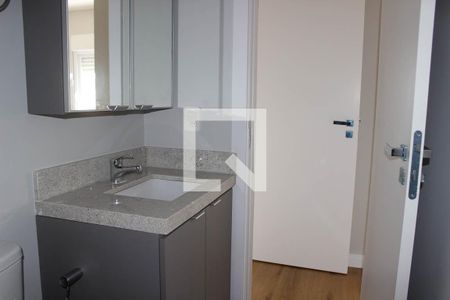 Apartamento à venda com 55m², 2 quartos e 2 vagas Apartamento à venda com 55m², 2 quartos e 2 vagasBanheiro da Suite