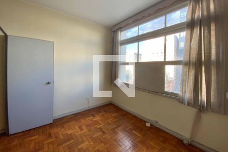 Sala/Quarto de kitnet/studio para alugar com 1 quarto, 32m² em Centro, Rio de Janeiro
