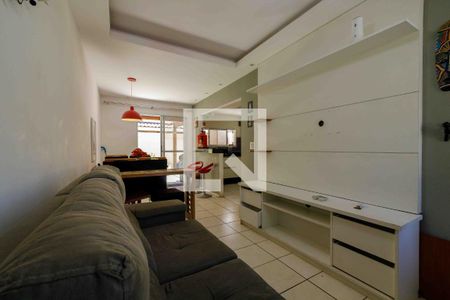 Sala de casa de condomínio para alugar com 3 quartos, 80m² em Vargem Pequena, Rio de Janeiro