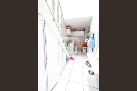 Casa à venda com 280m², 4 quartos e 1 vagaÁrea de Serviço