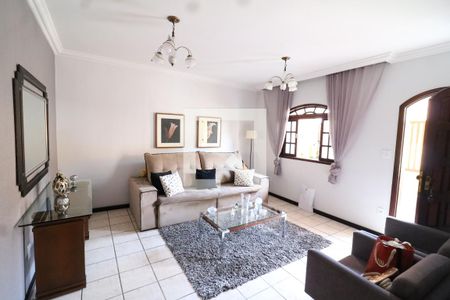 Sala de casa à venda com 4 quartos, 280m² em Portuguesa, Rio de Janeiro