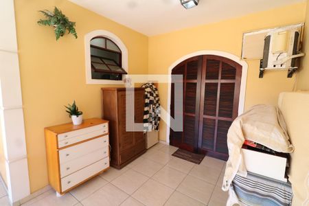 Casa à venda com 280m², 4 quartos e 1 vagaVaranda