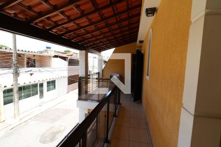 Casa à venda com 280m², 4 quartos e 1 vagaVaranda