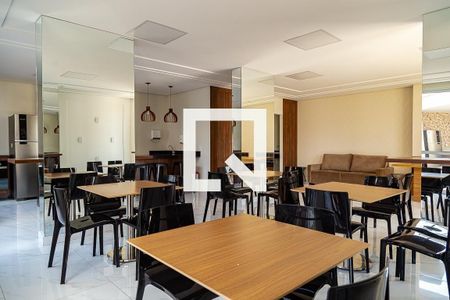 Apartamento à venda com 59m², 2 quartos e 2 vagas Apartamento à venda com 59m², 2 quartos e 2 vagasSalão de festas