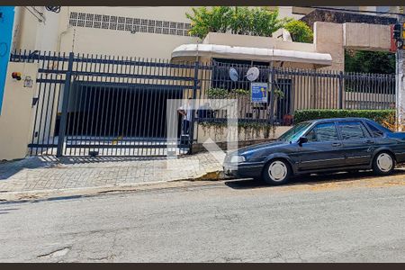 Apartamento à venda com 59m², 2 quartos e 3 vagas Apartamento à venda com 59m², 2 quartos e 3 vagasFachada - Plaquinha