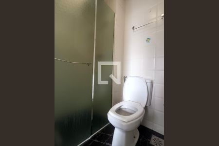 Apartamento à venda com 59m², 2 quartos e 3 vagas Apartamento à venda com 59m², 2 quartos e 3 vagasBanheiro Social